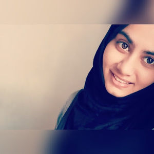 Meet your Posher, Zainab